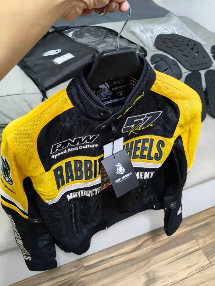 Jaket riding touring rabbit and wheels combo legacy like new