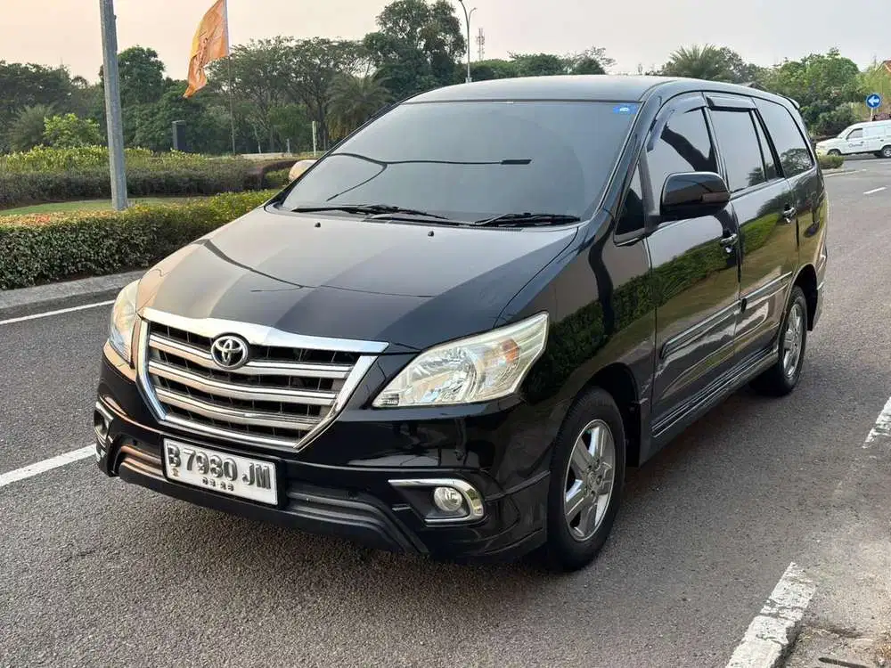 Toyota Kijang Innova 2008 Bensin