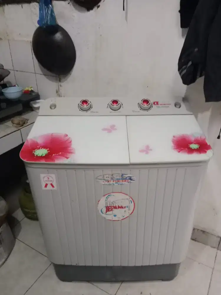 Mesin cuci 2 tabung DAIMITSU 8kg