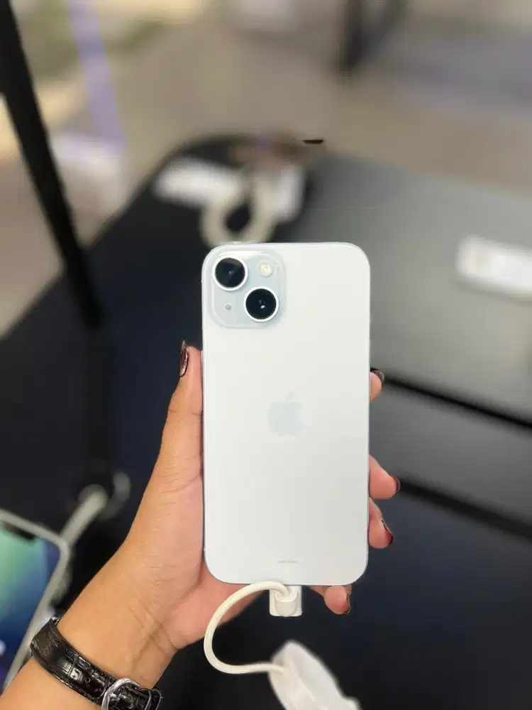 IPHONE 15 128GB IBOX GRATIS ADAPTOR TERAKHIR 11/07 . CICILAN TRIPLE 0%