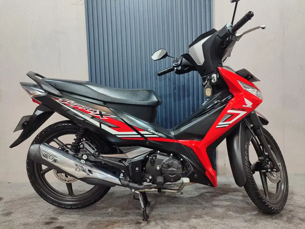 Supra X 125 fi 2024 istimewa mulus terawat siap pakai...