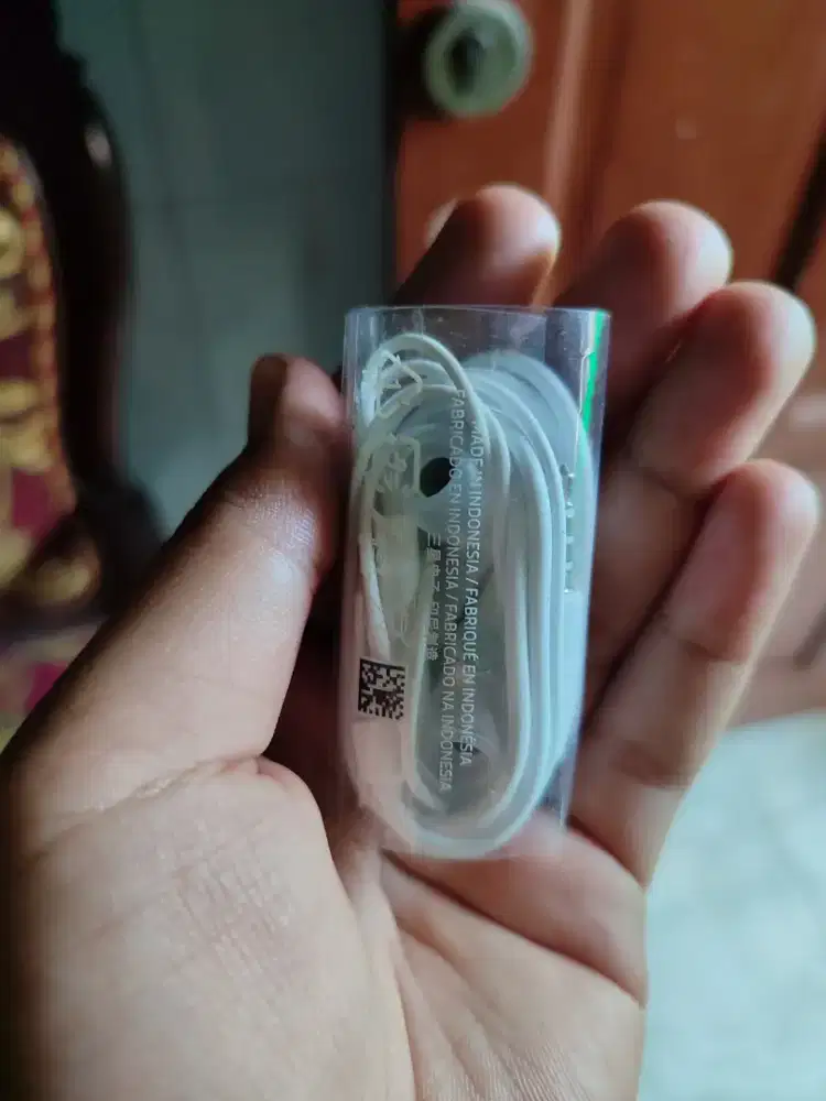 HEADFREE ORIGINAL CABUTAN BAWAAN SAMSUNG A73 SEIN