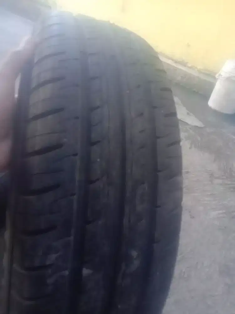 ban GT radial champiro - dunlop 175 60