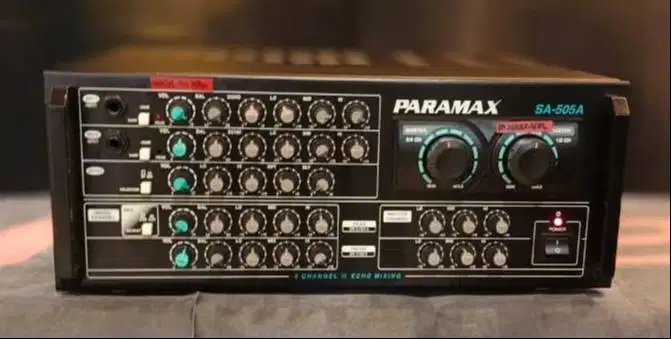 Mixer-Amplifier KARAOKE - Paramax SA 505A