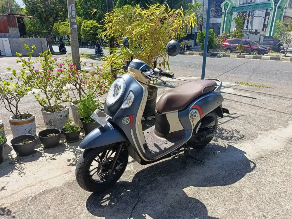 Di jual Honda Scoopy THN 2020 akhir siap pakai