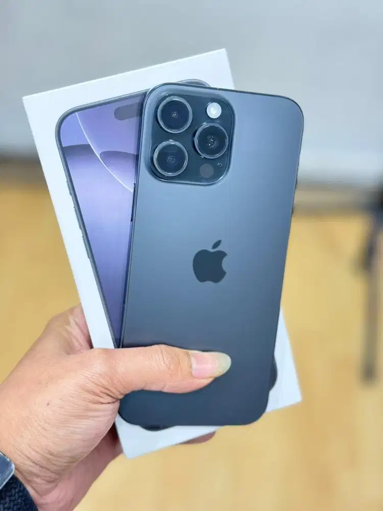 Iphone 16 Promax 256Gb black second resmi ibox bh 99% siklus 229