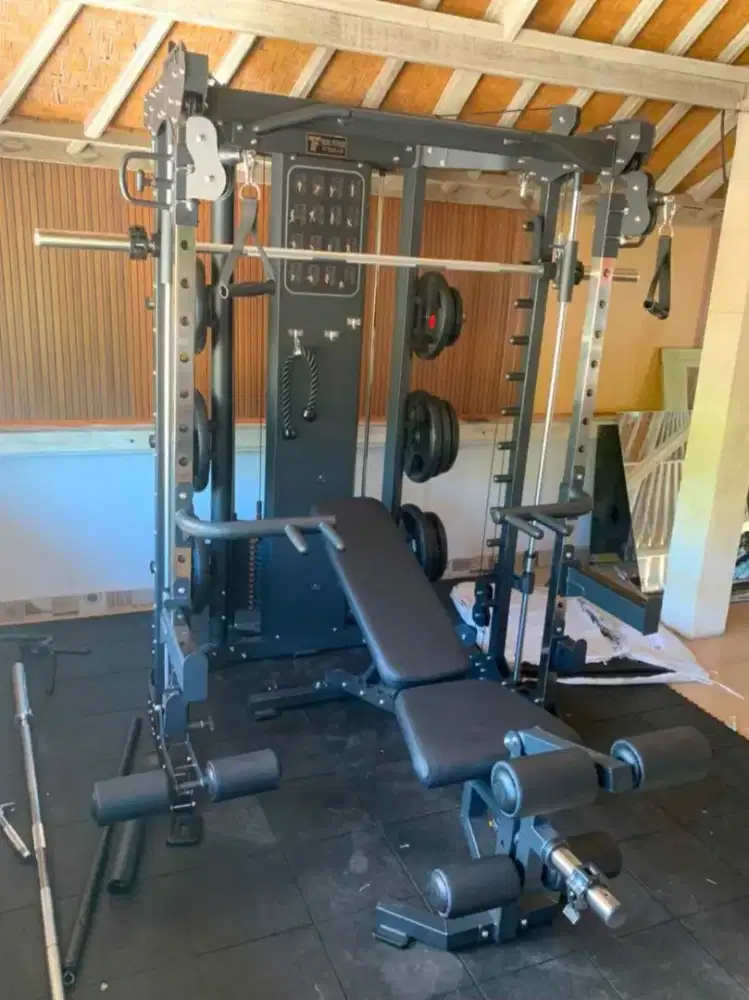 ALAT FITNESS LENGKAP MULTI GYM TL 088 SMITH MACHINE COMERCIAL