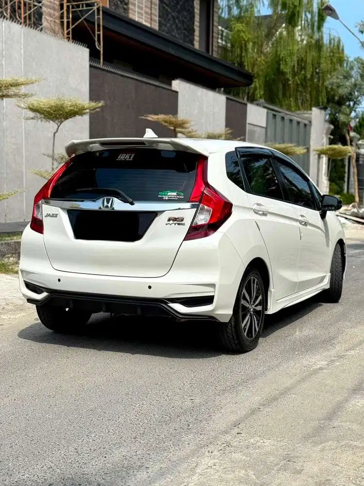 Honda Jazz RS A/T (matic) 2018 Putih 2019 2017