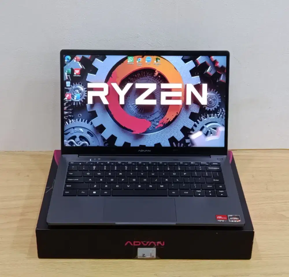 ADVAN Soulmate Plus prosesor AMD Ryzen 5 3500U RAM 8GB SSD 256GB