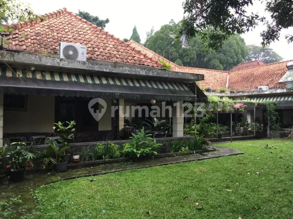 Rumah Belanda Terawat SHM Area Riau Gedung Sate Dago Kota Bandung