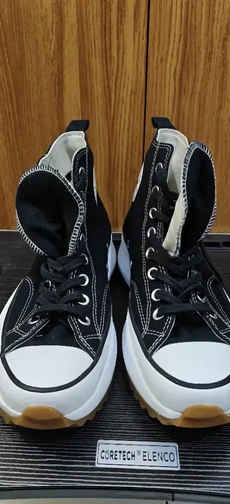 Converse Runstar Hike Hi Size 43
