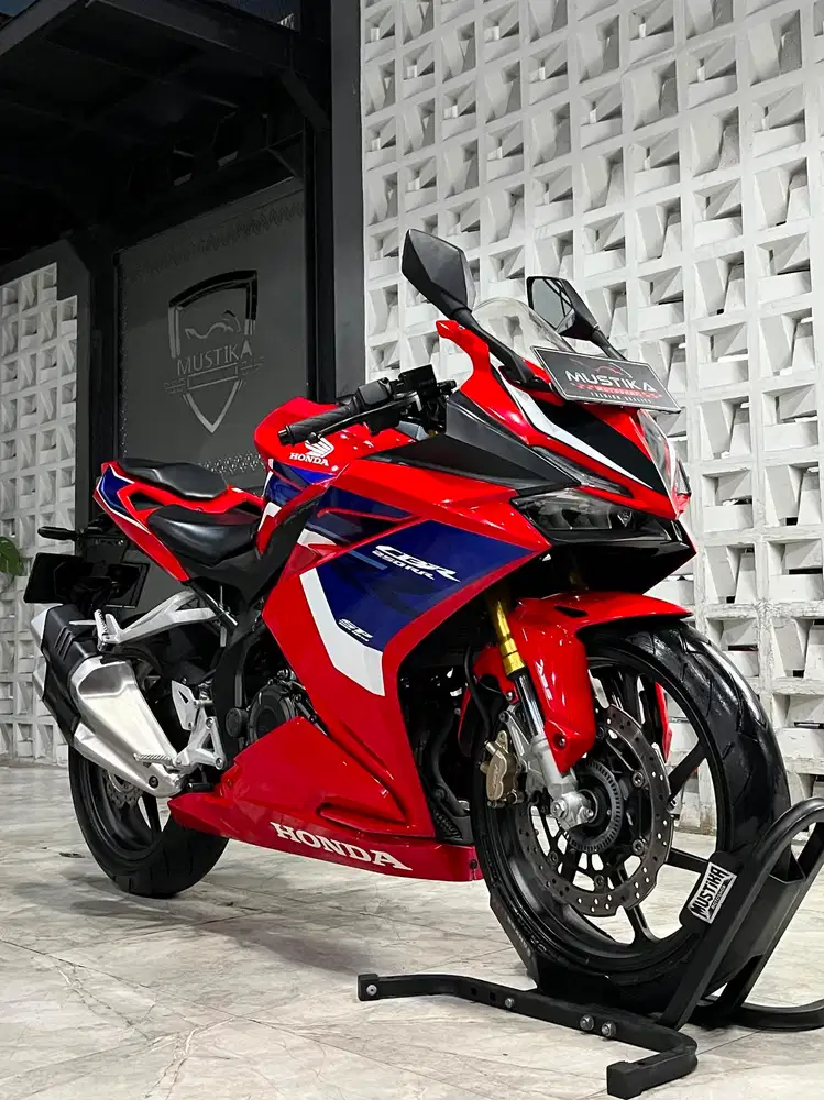 Tricolor‼️CBR 250RR ABS SP QS 2021. KM 15Rb. DANNY Mustika Malang