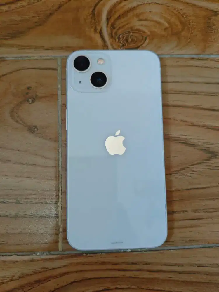 Iphone 13 128gb starlight Garansi resmi iBox