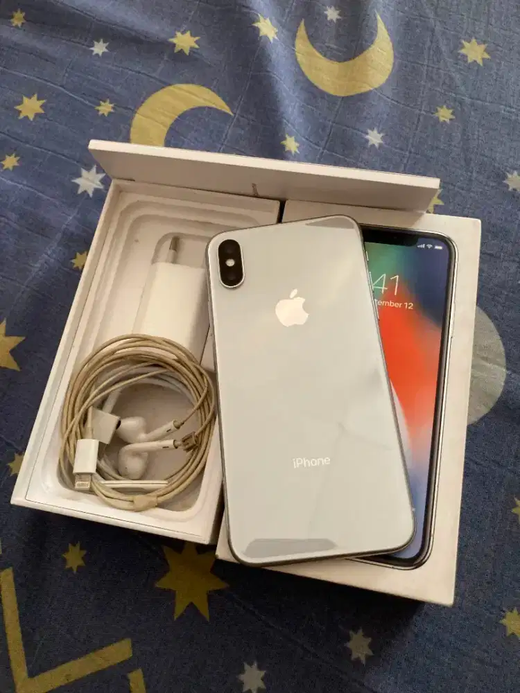 iPhone X 64GB ibox
