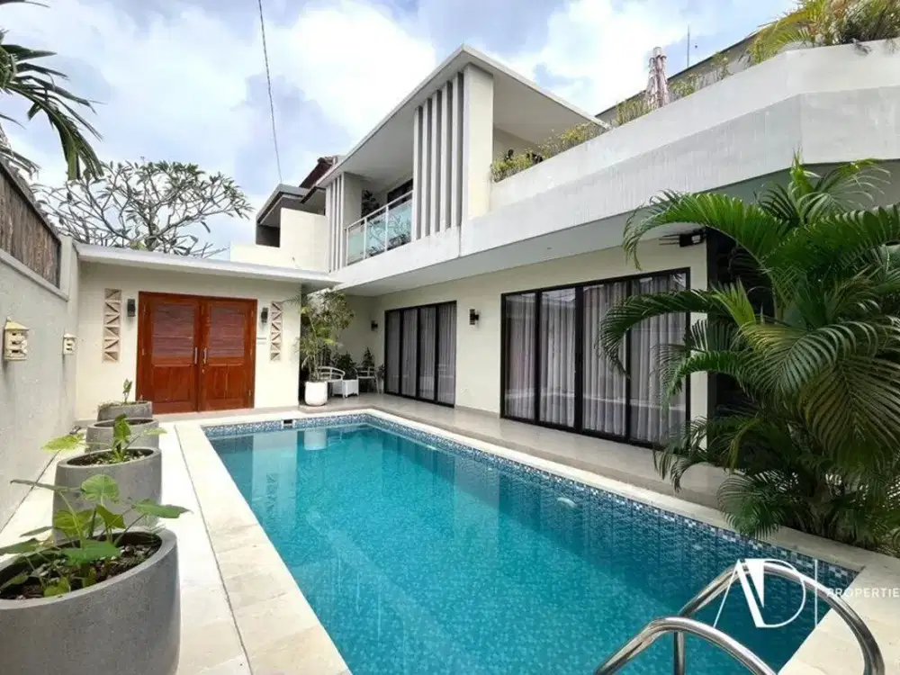 FREEHOLD | CONTEMPORARY 2-BEDROOM VILLA NEAR SEMINYAK