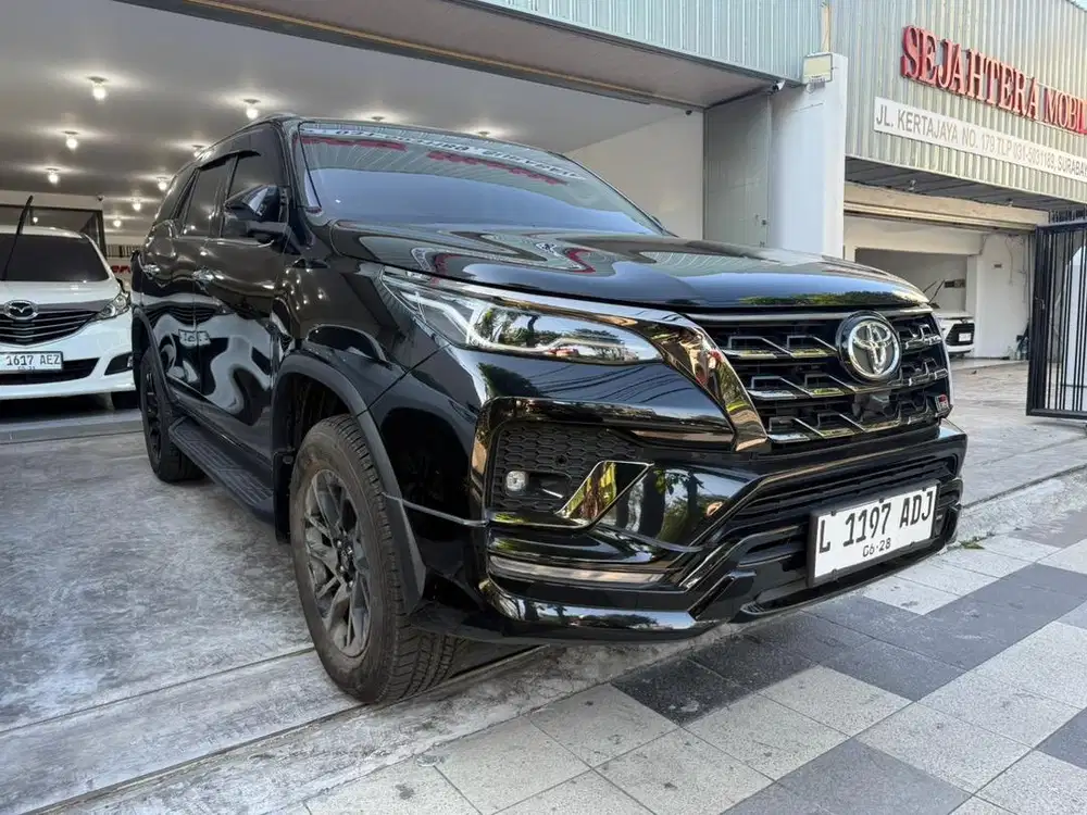 TOYOTA FORTUNER VRZ 2.8 GR SPORT MATIC 2023