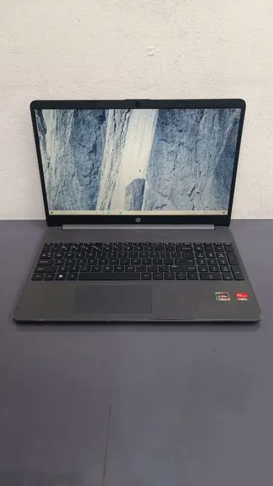 laptop HP 15s-eq1xxx