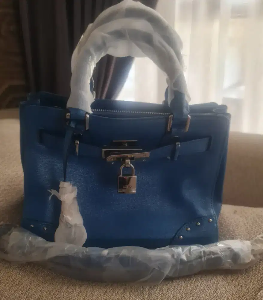 Preloved Original Tas  Bonia