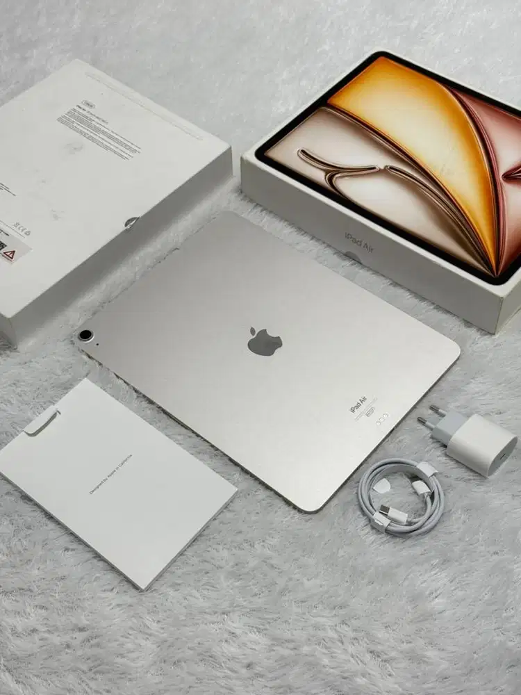 iPad Air M2 128GB 13inch Resmi iBox Mulus Fullset Original - Starlight