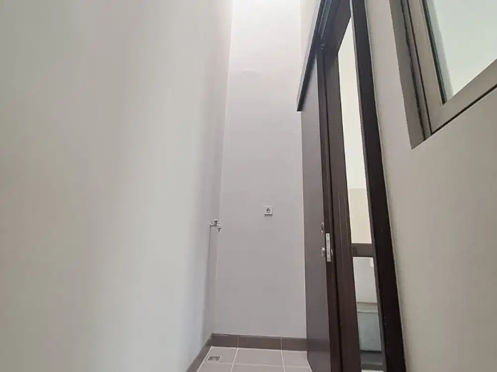 Disewakan rumah pik 2 cluster bagus siap huni dan bawa koper