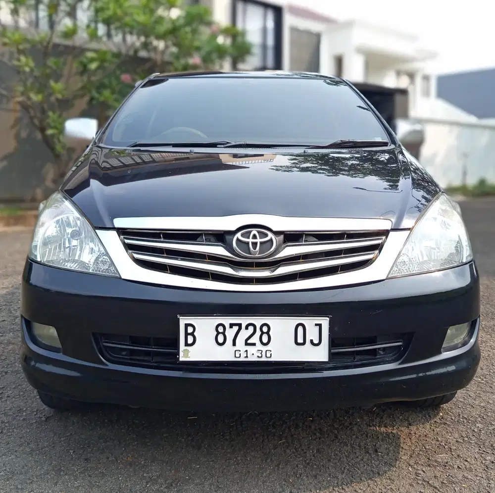 Toyota Kijang Innova 2.0 G AT Bensin 2005 Up 09 Hitam Istimewa Sekali