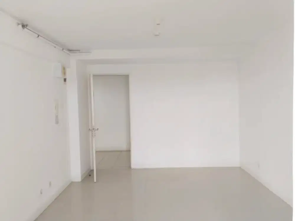 Spesialis Studio HOOK Apartemen Bassura City Free IPL