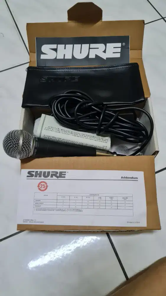 Mix Shure type. SM58 kondisi masih baru