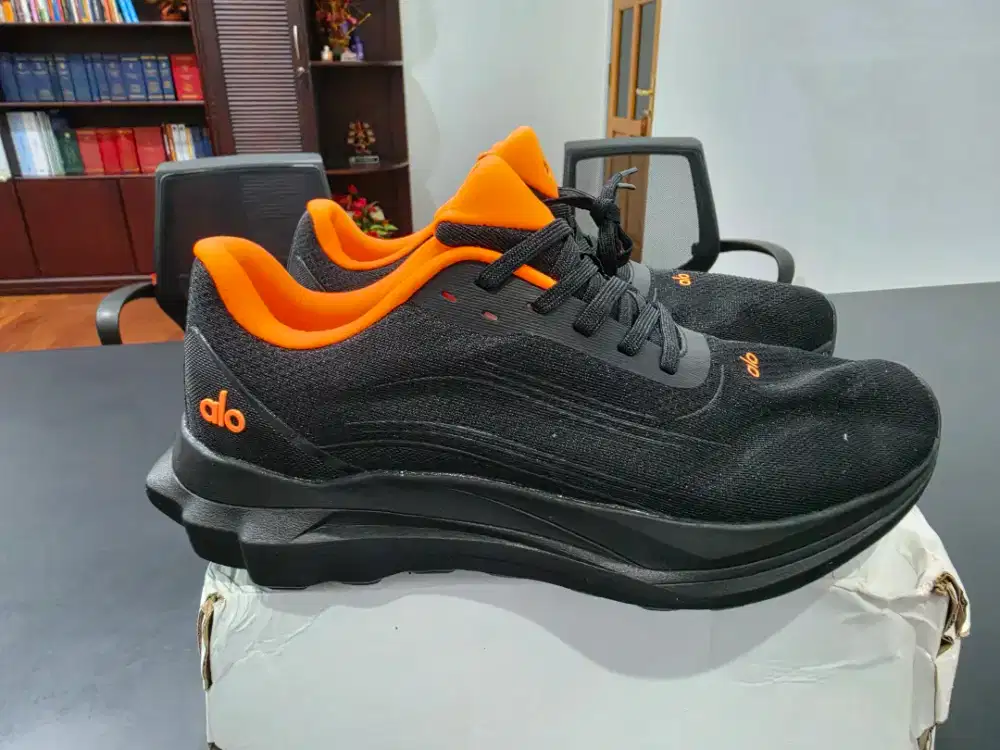 Alo Runner black
