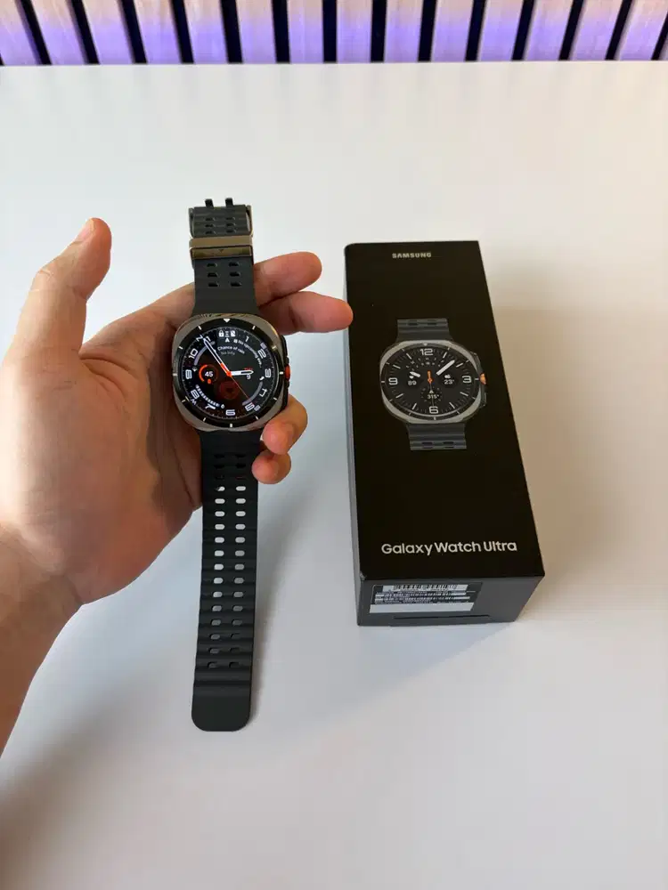 Samsung Galaxy Watch Ultra Titanium Silver Second Fullset