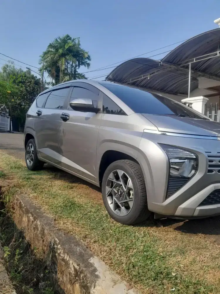 Hyundai stargezer