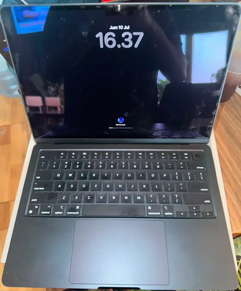 MacBook Air M2 13 8GB/256GB