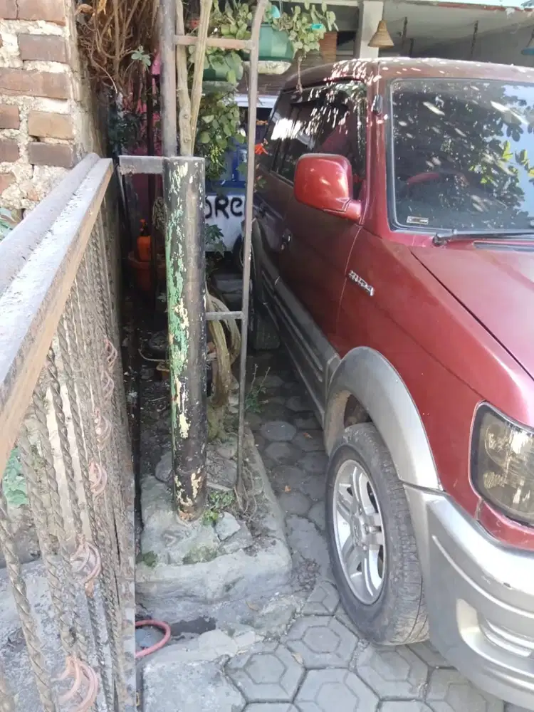 Dijual Mitsubishi Kuda Grandia T 1.6 Bensin Manual
