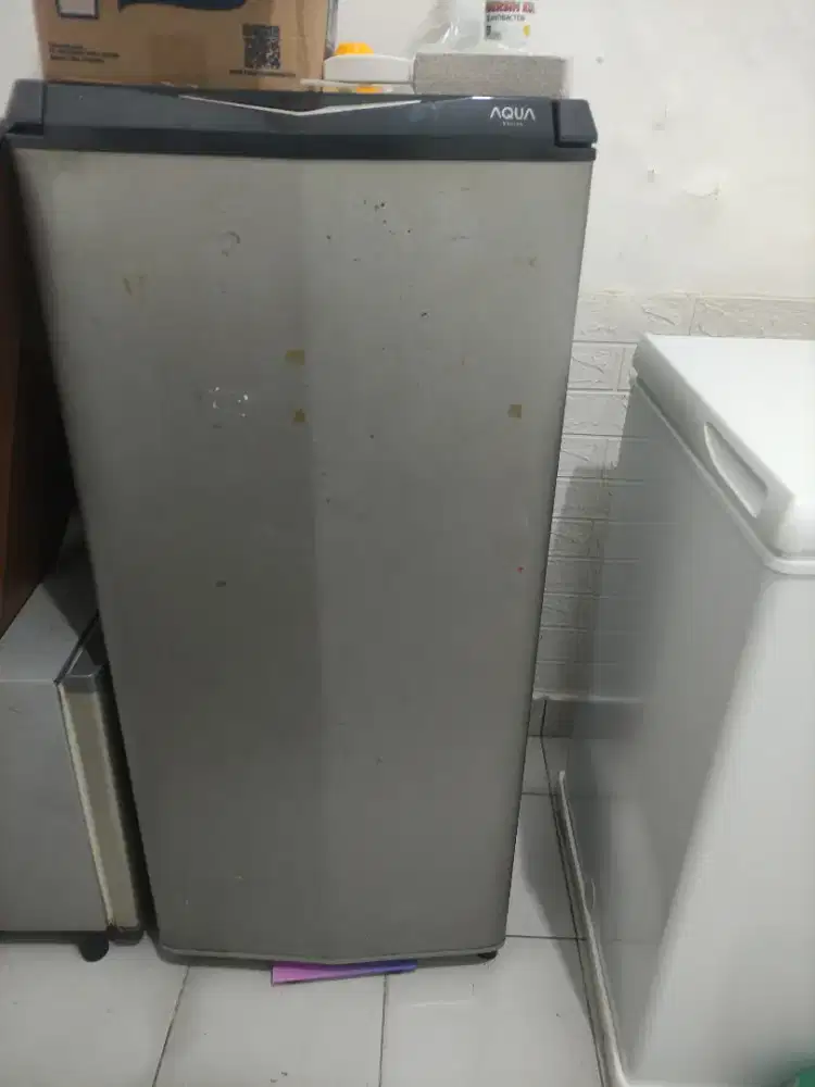 Kulkas Merk Aqua - Sanyo 1 Pintu