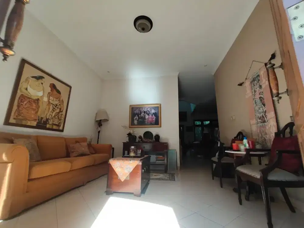 Rumah Siap Huni 2 Lantai Akses Mudah di Sektor 9 Bintaro DM-18594