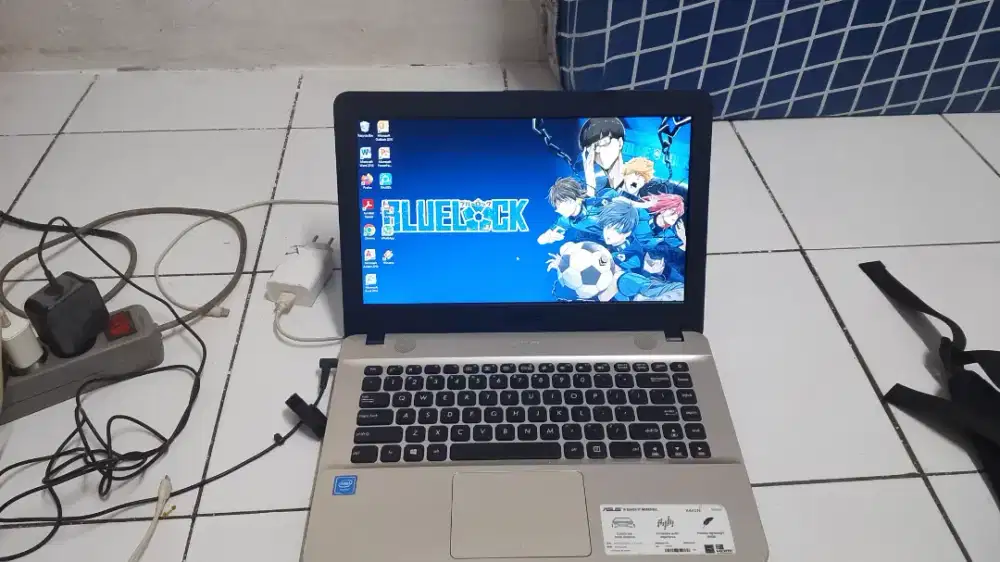 Laptop cocok untuk kuliah nih