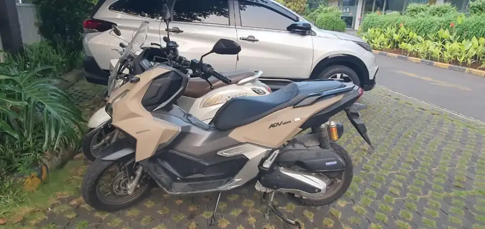 Dijual cepat motor ADV 160 Tahun 2024