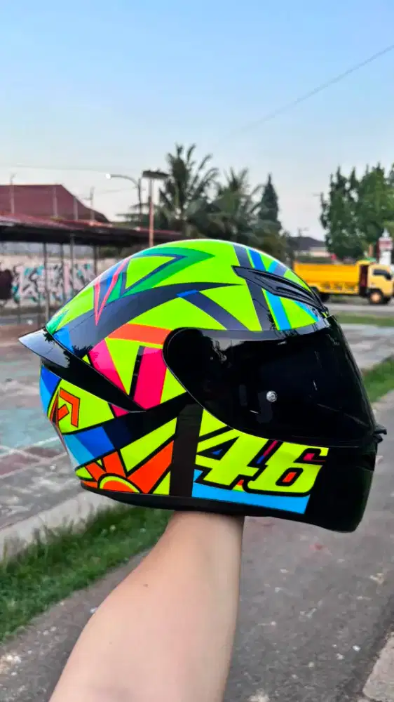 Helm AGV K1 Soleluna 2017 SNI