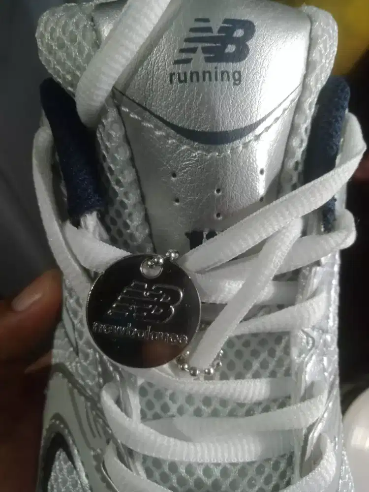 Sepatu New balance grey