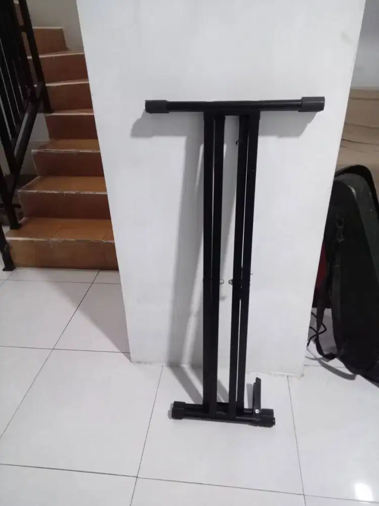 Stand Keyboard X Double Brace Besi Tebal Premium - Preloved Mulus