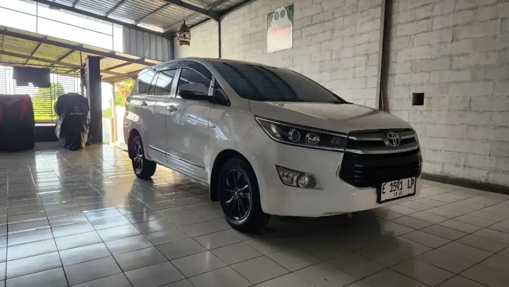 INNOVA 2.O V CVT 2018
