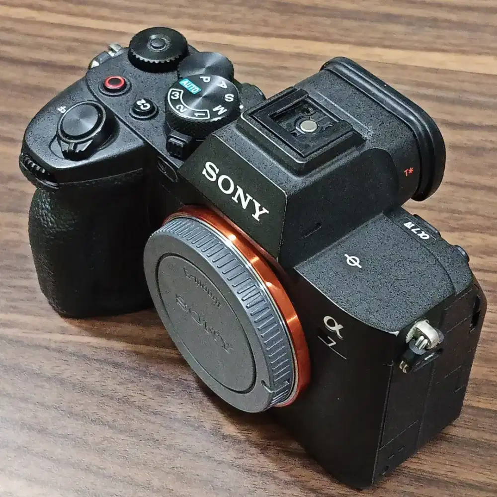 Kamera Sony a7iv body only mulus murah meriah box
