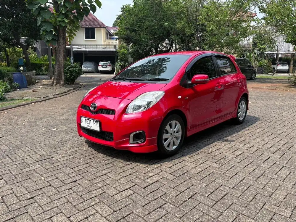 Toyota Yaris E At Merah Tahun 2012 Original Record Toyota Km Rendah