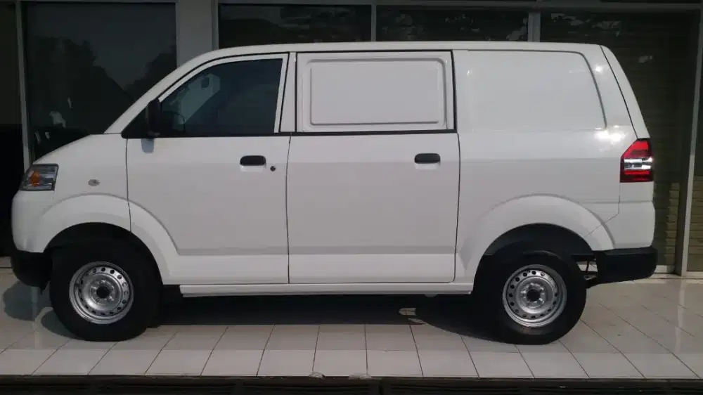 Suzuki APV Blind Van Manual 2026 – Putih Gress, Mulus Siap Cari Cuan!