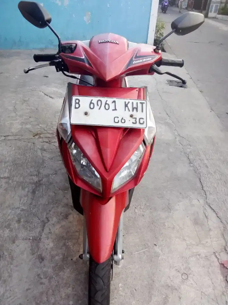 Honda Vario CBS 110 CC cw karbu B Bks kota pajak hidup