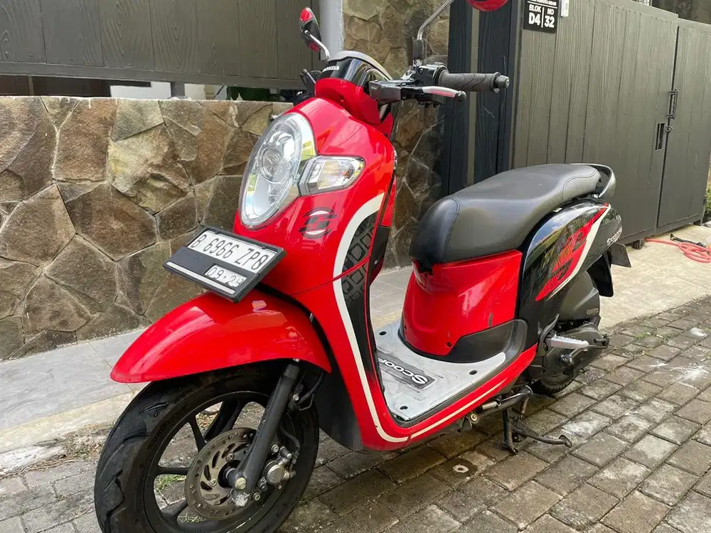 Honda Scoopy 2019 Donat