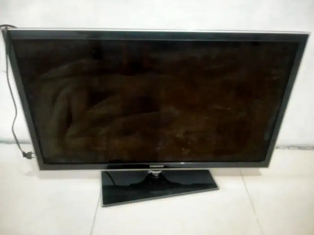 TV LED MEREK SAMSUNG