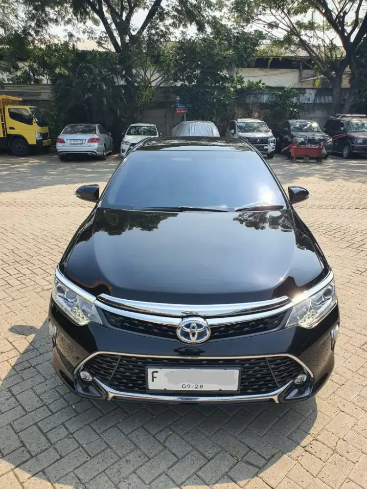 Toyota Camry 2.5L Hybrid Nik 2018