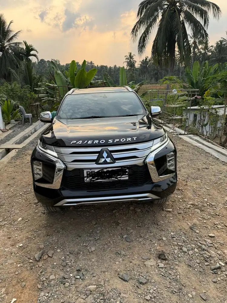 Mobil pajero Sport dakar 4x2