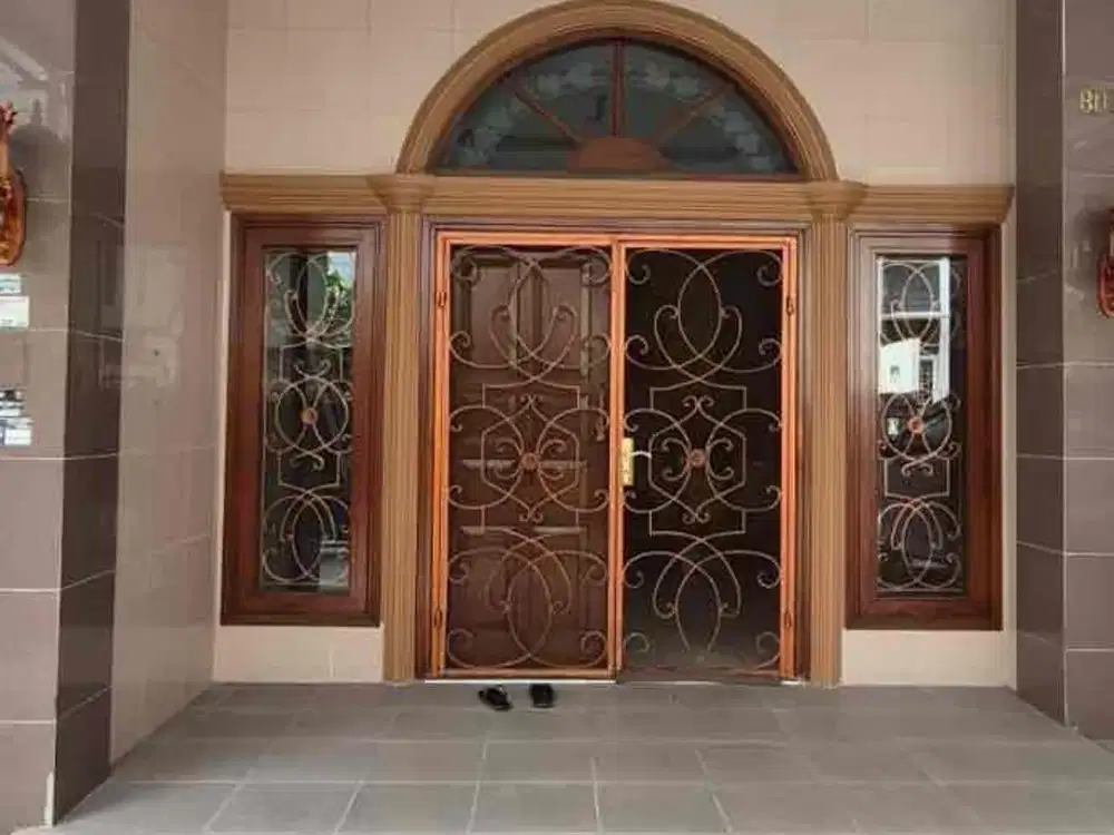 Dijual cepat 2 Rumah di Kelapa Kopyor Timur Kelapa Gading Jakarta Utara