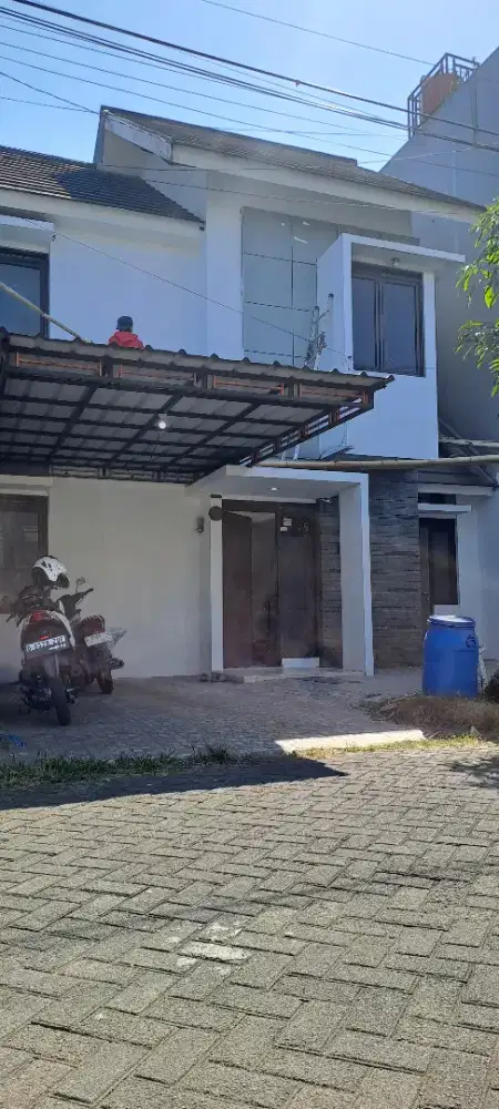 Rumah siap huni minimalis di Jingga Residen margacinta buah batu
